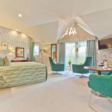 Hotel Salutation & Spa, World Distinctive