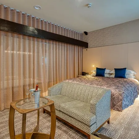 Hotel Salutation & Spa, World Distinctive 4*