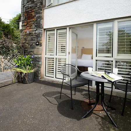 Lakehouse At The Waterhead 4*