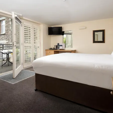 Lakehouse At The Waterhead 4*