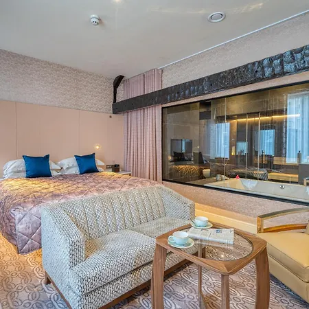 Hotel Salutation & Spa, World Distinctive 4*