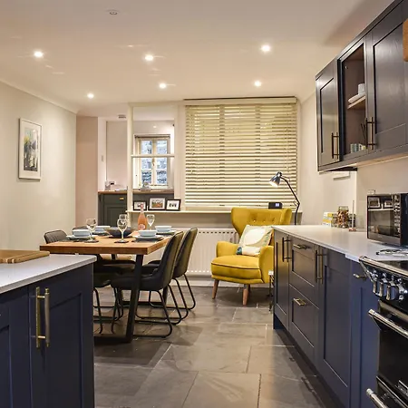 May Cottage Holiday home *