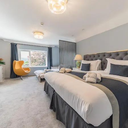 & - Stylish With Breathtaking Views - Longer, Save Hotel Ambleside