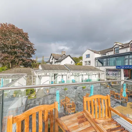 & - Stylish With Breathtaking Views - Longer, Save 4*