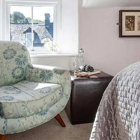 Guest house Norwood House 4*