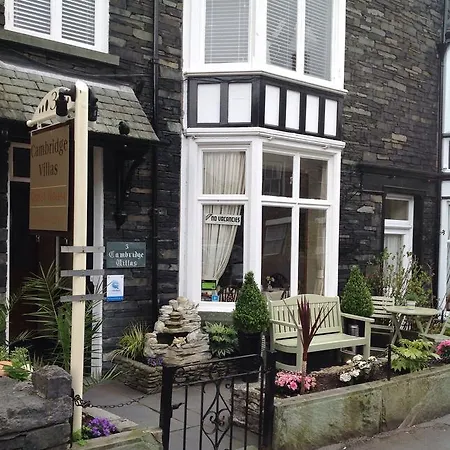 Guest house 3 Cambridge 4*