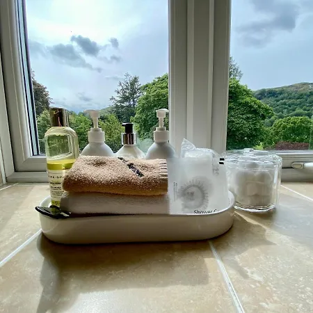 Bed & Breakfast Crow How Country