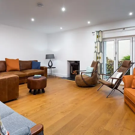 Holiday home Wynford