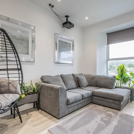 Holiday home Location Close To Everything, Modern, Dog Friendly, Amazing Views! *