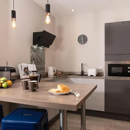 Calm - 1br - 1ba - - * Ambleside