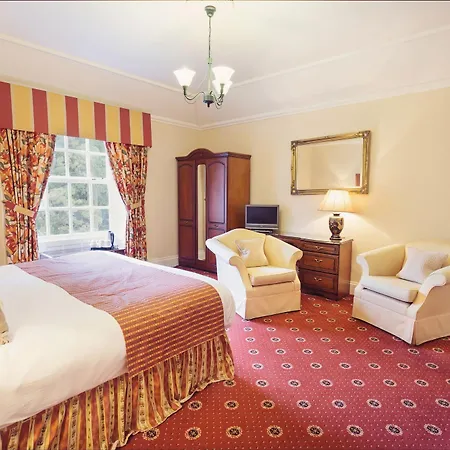 Briery Wood 4*