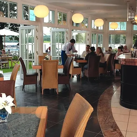 The Waterhead Inn- The Collection Group 4*