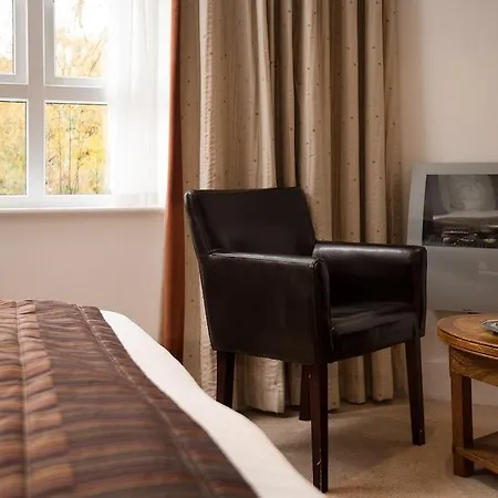 The Waterhead Inn- The Collection Group Pensão 4*