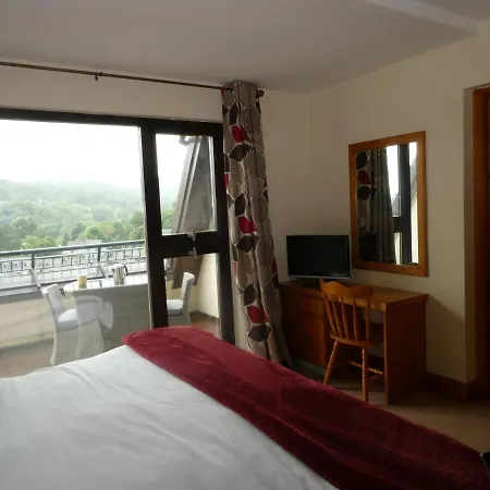 16 Brathay * Ambleside