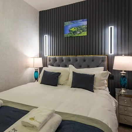 Apartment The - Self Catering With Private Kitchen - For Location