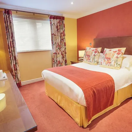 Briery Wood Hotel 4*
