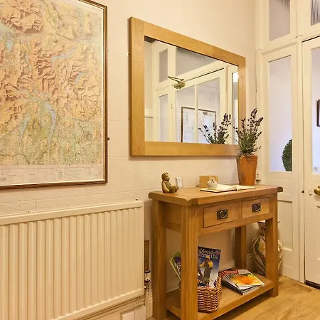 Guest house Norwood House 4*
