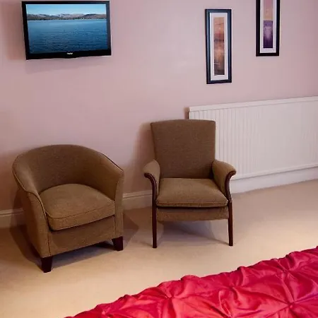 Smallwood House 4*