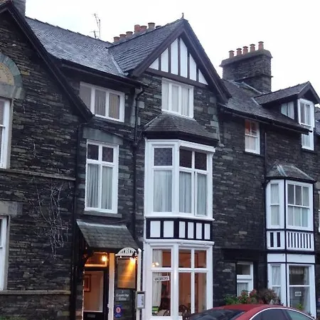 Guest house 3 Cambridge 4*