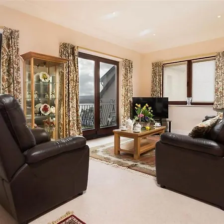 Lake View At Romney Grange Holiday home *
