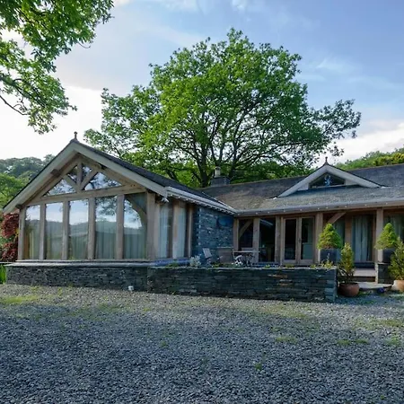 River House, Clappersgate, Holiday home