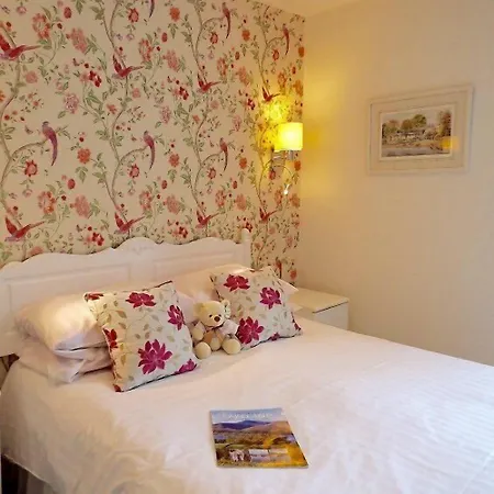 Wateredge Inn- The Collection Group