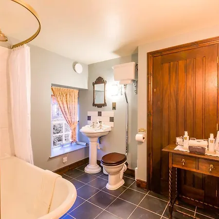 Waterwheel 4*
