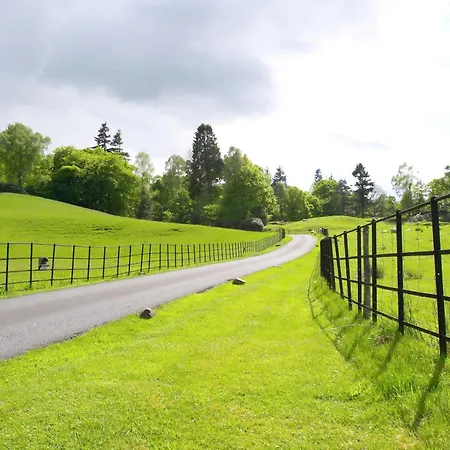 Guest house Brathay Hall - Brathay Trust 3*