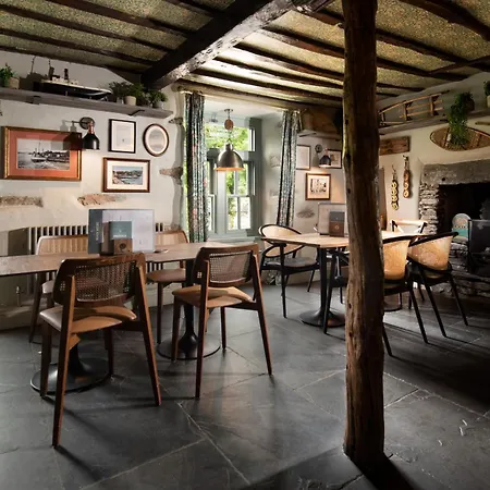 Wateredge Inn- The Collection Group Inn Ambleside