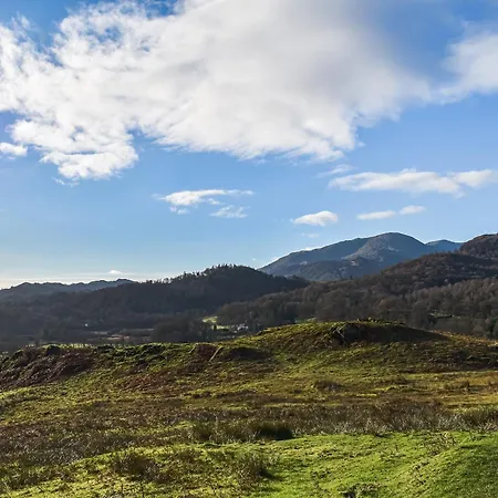 Lingmoor View