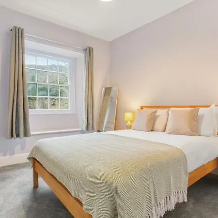 Guest house Brathay Hall - Brathay Trust 3*