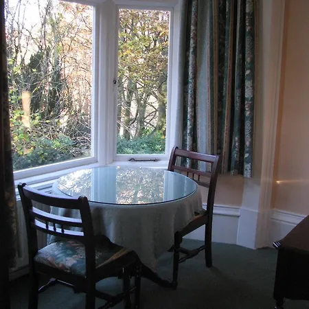 Bed & Breakfast Ambleside Lodge 4*