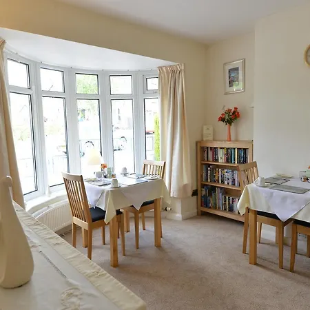 Bed & Breakfast Ambleside Lodge 4*