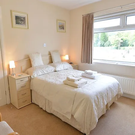 Bed & Breakfast Ambleside Lodge 4*